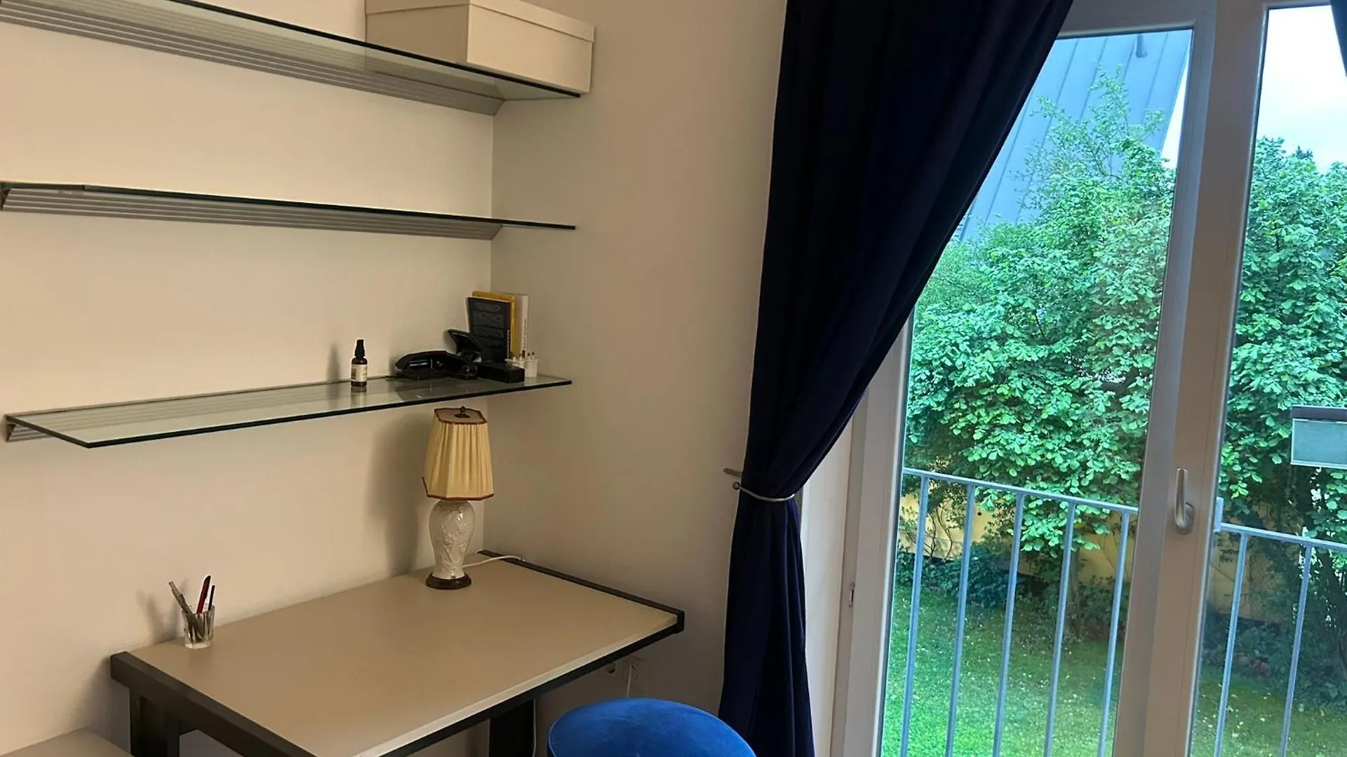 Gemuetliches Appartement In Neuhausen-Nymphenburg München